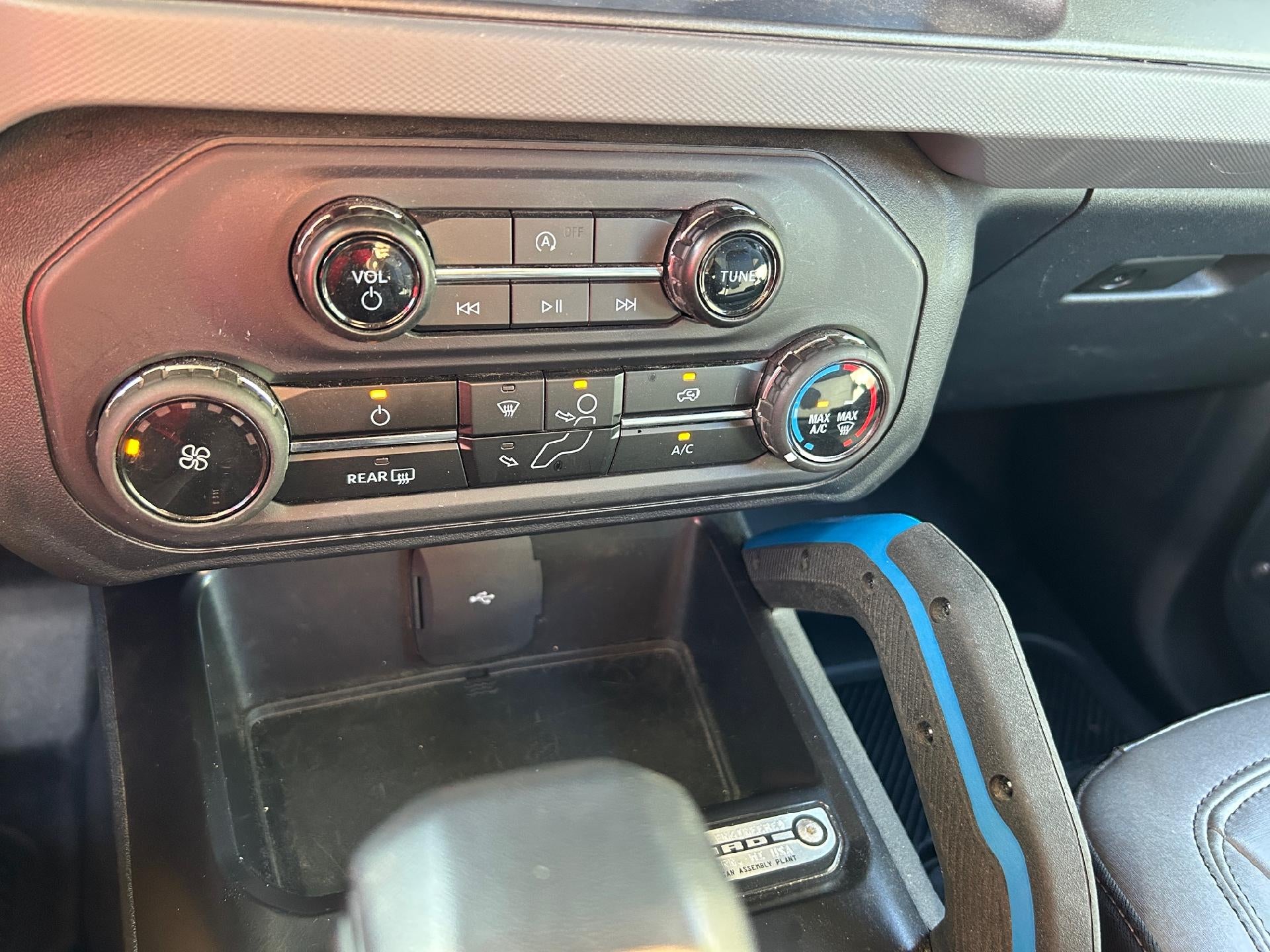 2024 Ford Bronco Black Diamond