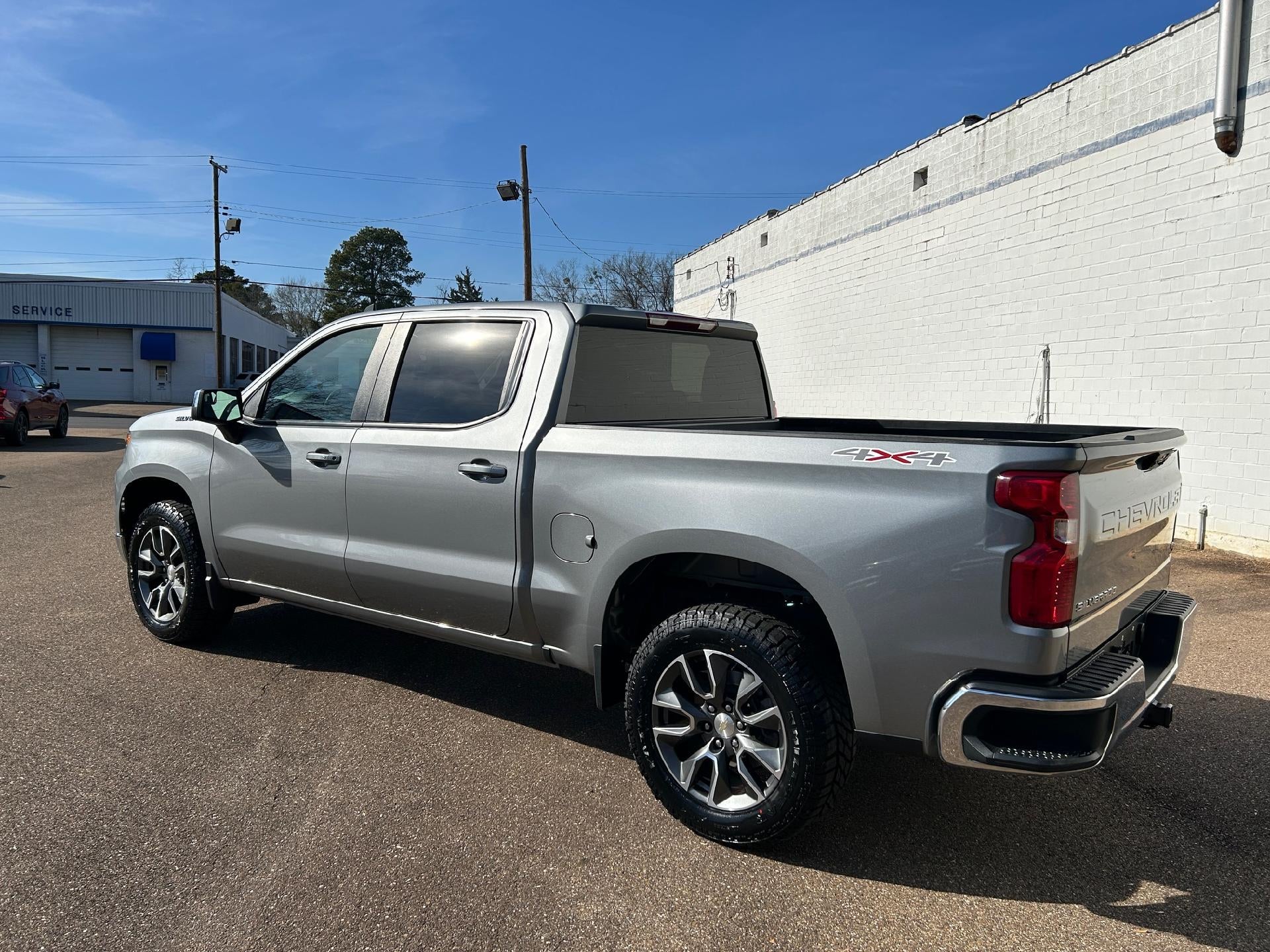 2023 Chevrolet Silverado 1500 LT (2FL)
