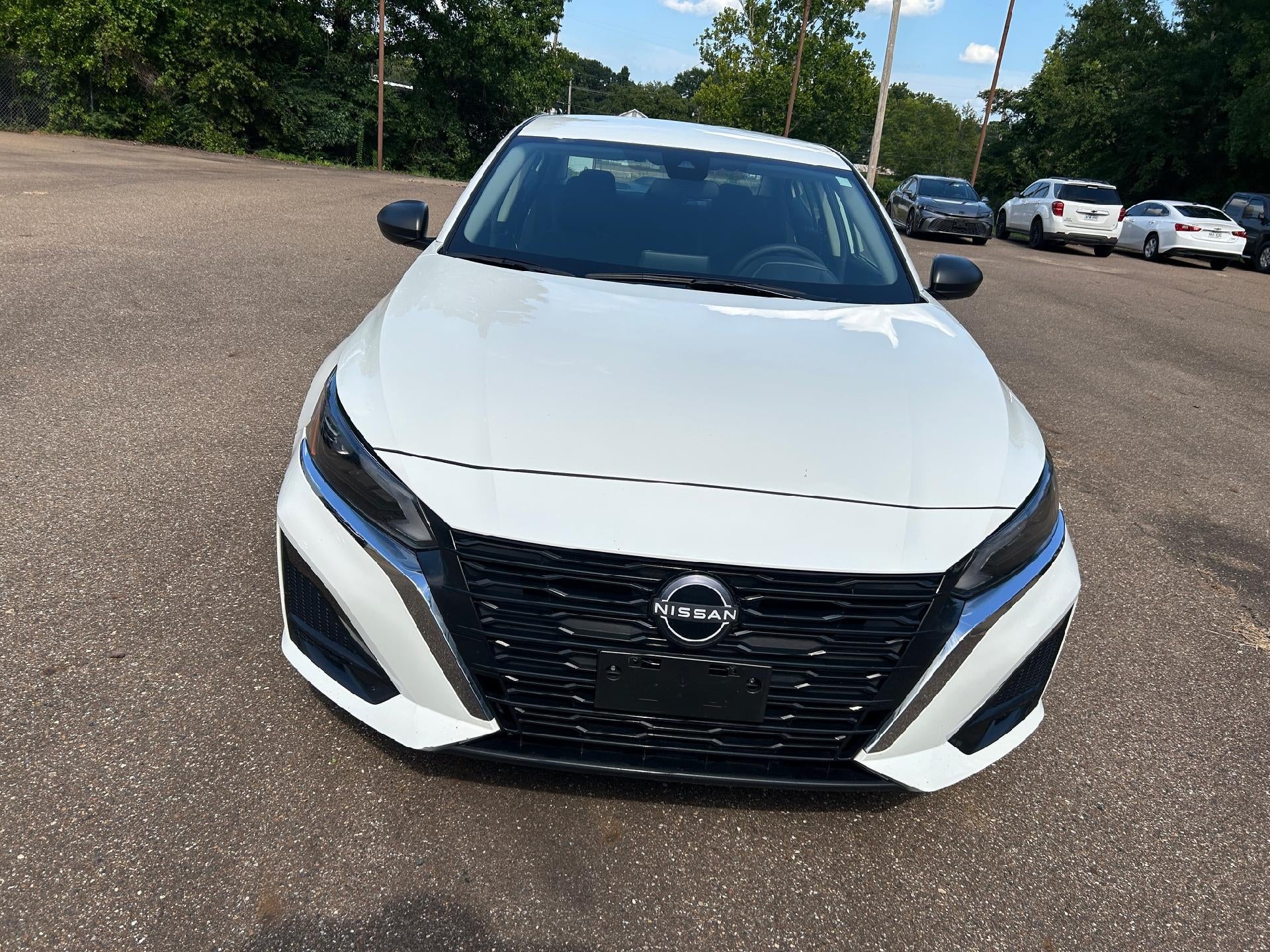 2025 Nissan Altima SV