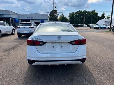 2025 Nissan Altima SV