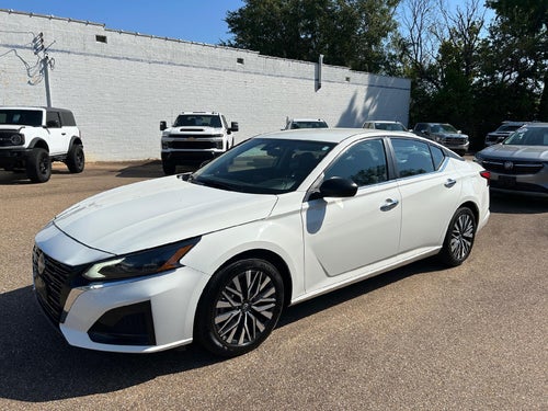 2025 Nissan Altima SV