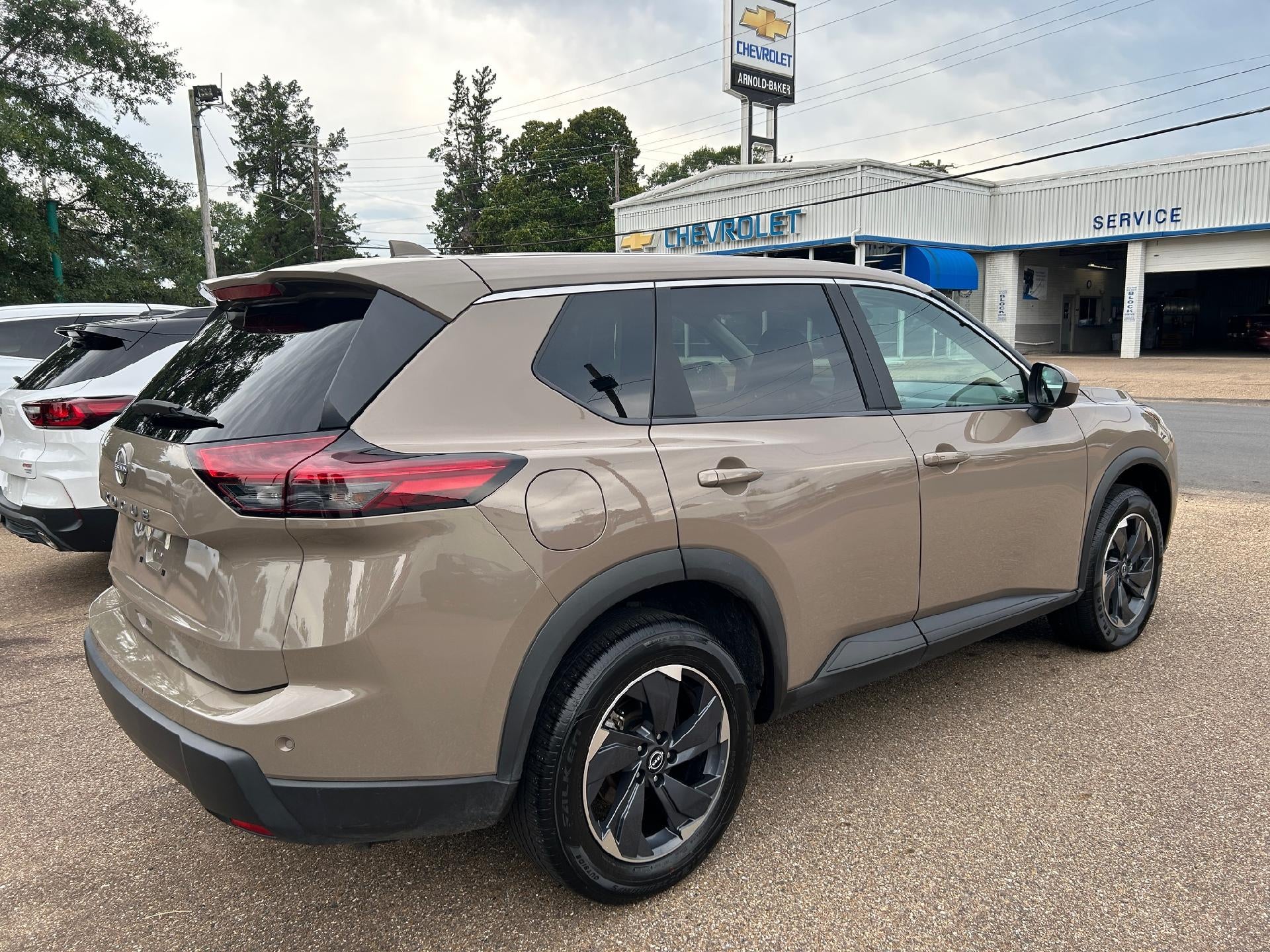 2025 Nissan Rogue SV