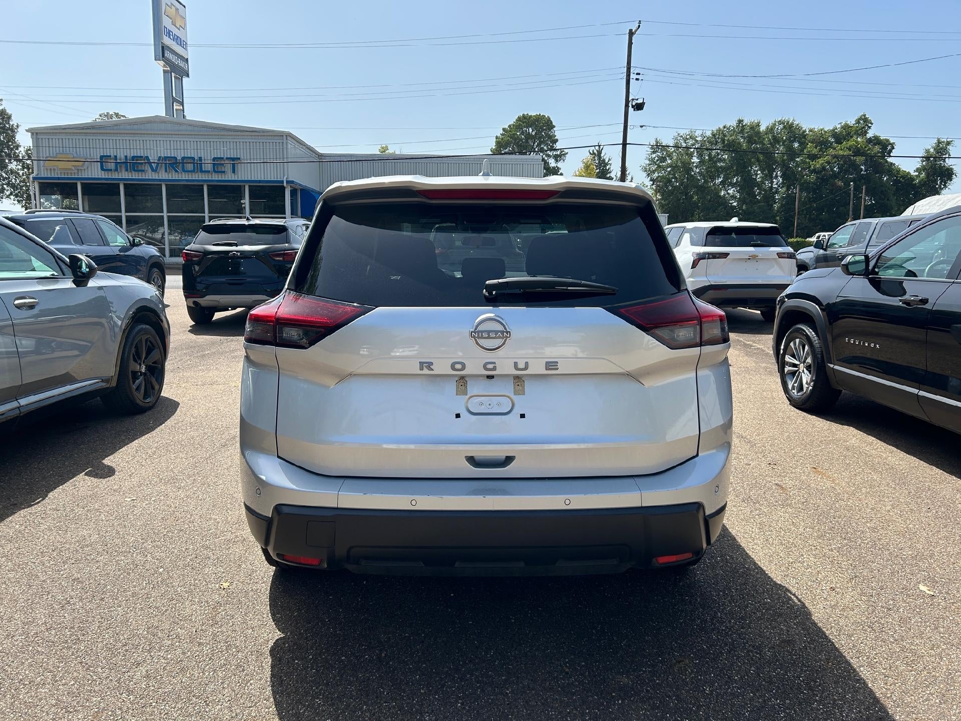 2025 Nissan Rogue SV